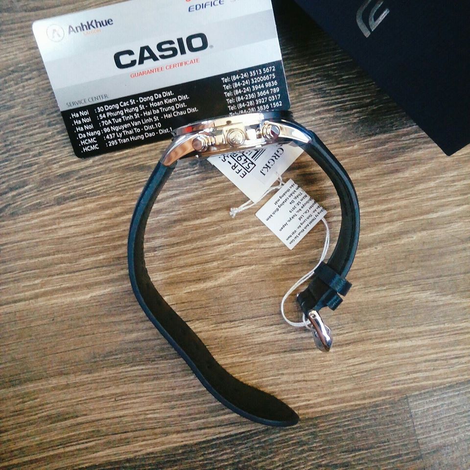 Phong Cách Thể Thao Trẻ Trung Đến Từ Đồng Hồ Nam Casio EFR-552L-2AVUDF 2